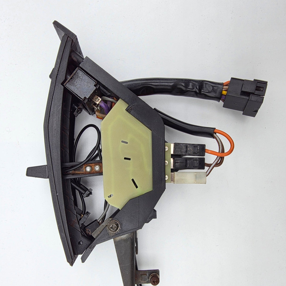 HEATER or AIR CONDITIONER CONTROLLER for VL [RECONDITIONED] - HOLDCOM AUTO PARTS