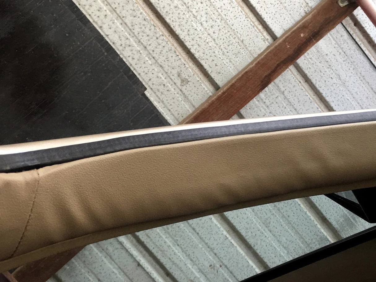 [SECONDS] WINDSCREEN LACING SEAL for VL and CAMIRA - HOLDCOM AUTO PARTS